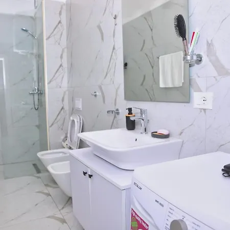 Lejlighed Luxury Square 21 Tirana