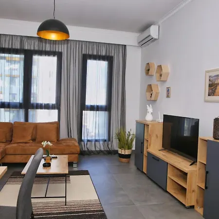 Luxury Square 21 Lejlighed